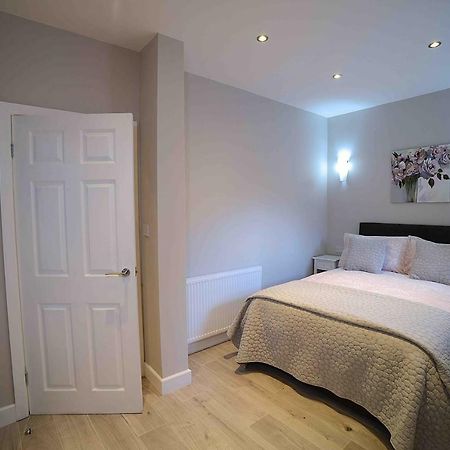 Twelve Apartments Blackpool Buitenkant foto