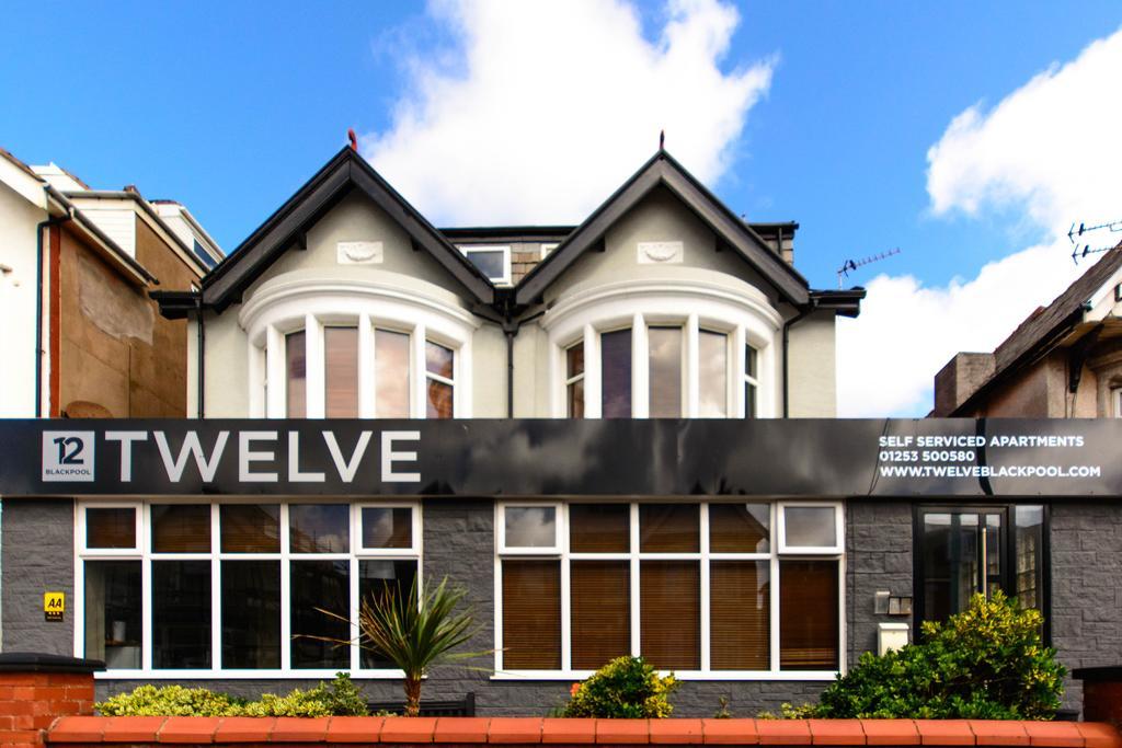 Twelve Apartments Blackpool Buitenkant foto