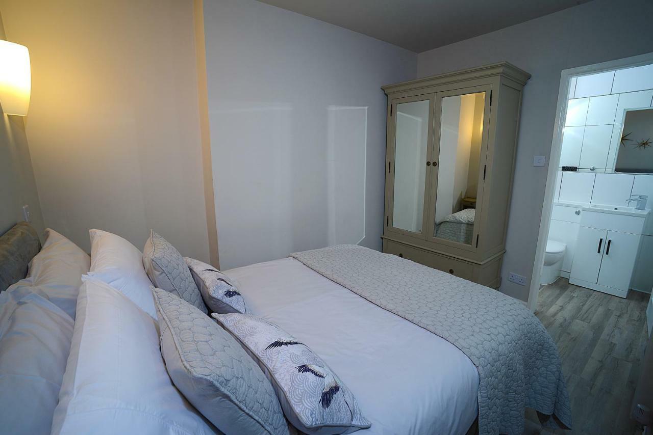 Twelve Apartments Blackpool Buitenkant foto