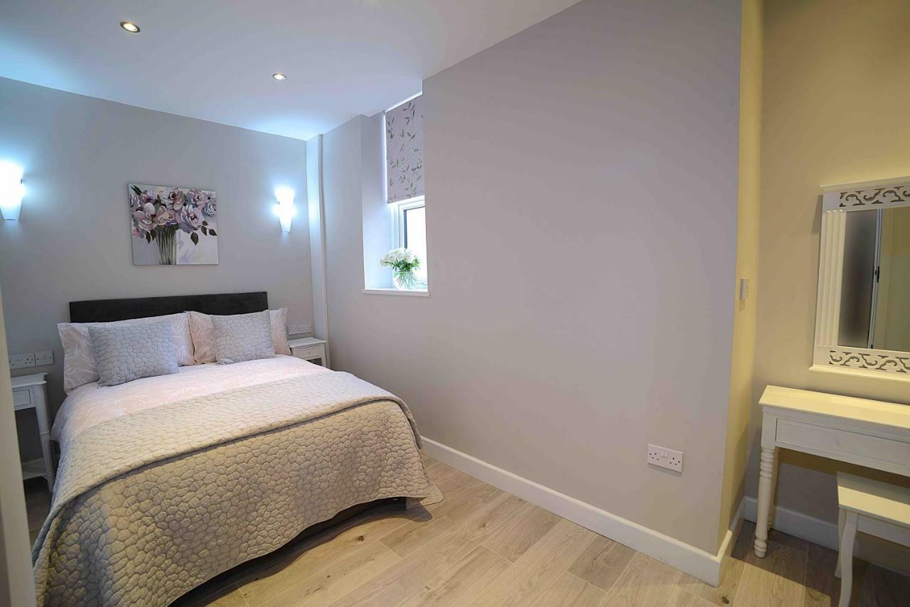 Twelve Apartments Blackpool Buitenkant foto